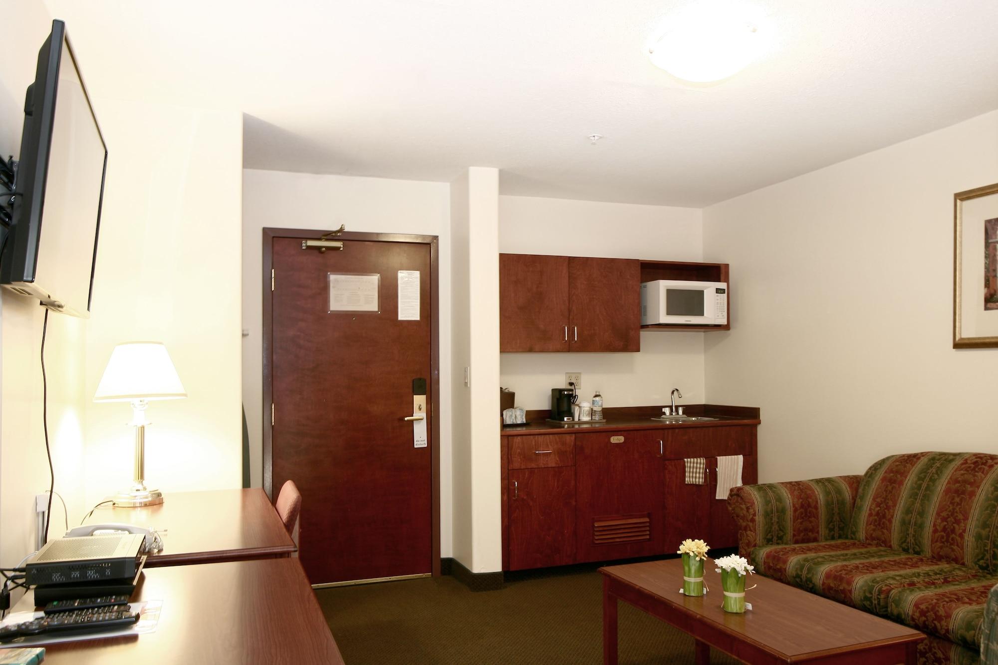 Foxwood Inn & Suites Drayton Valley エクステリア 写真